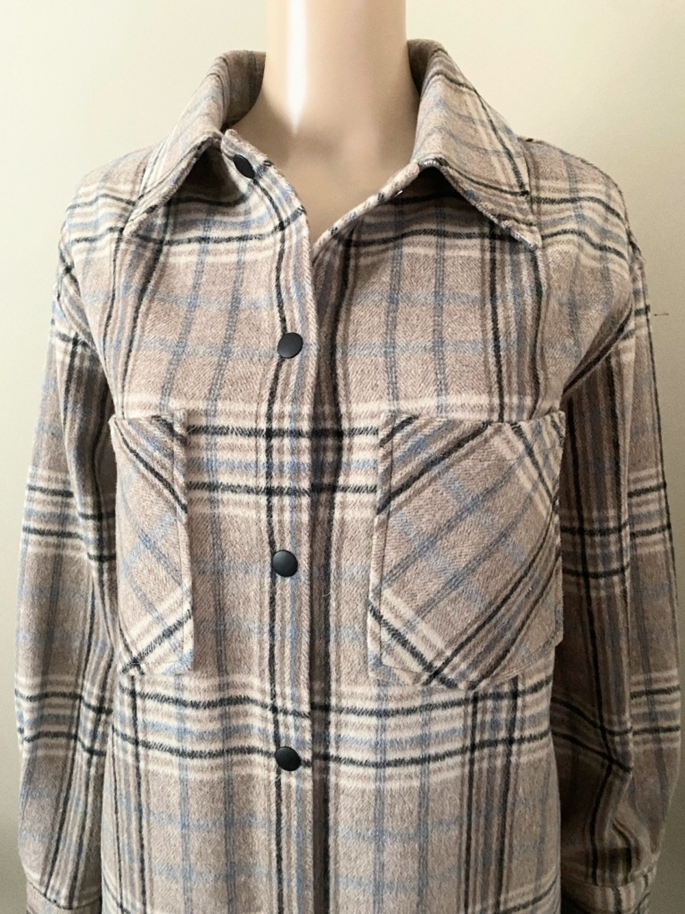 Simons Icone wool blend plaid flannel shacket, somen’s small oversized